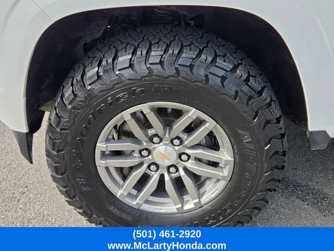 Used 2023 Chevrolet Colorado LT w/ LT Convenience Package RWD image 17