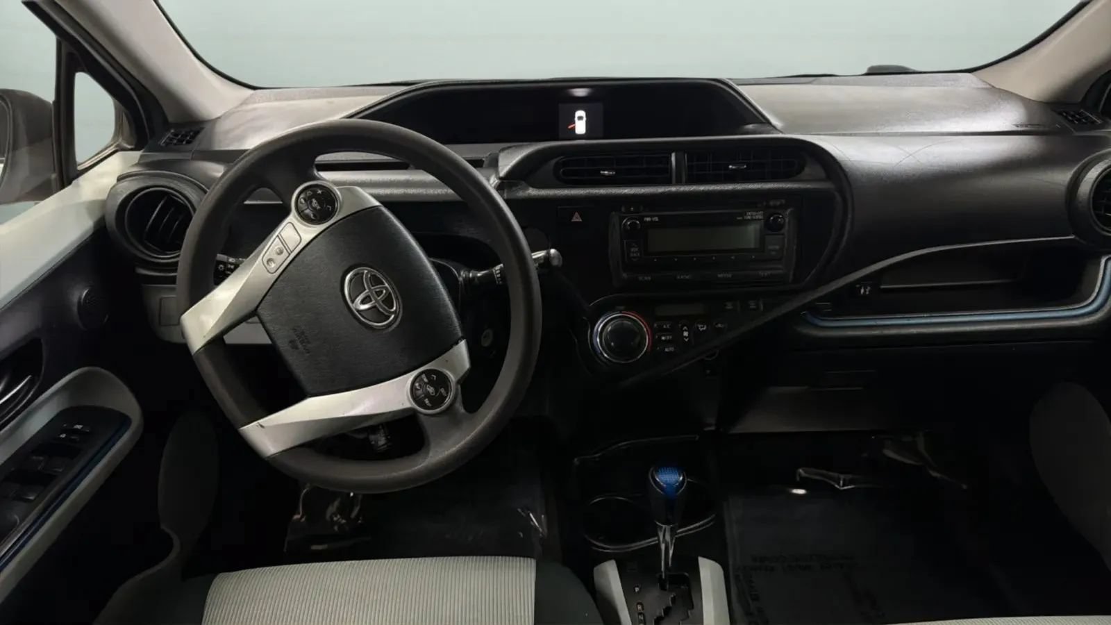 Used 2013 Toyota Prius C Two FWD image 10