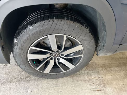 Used 2021 Volkswagen Atlas SE image 10