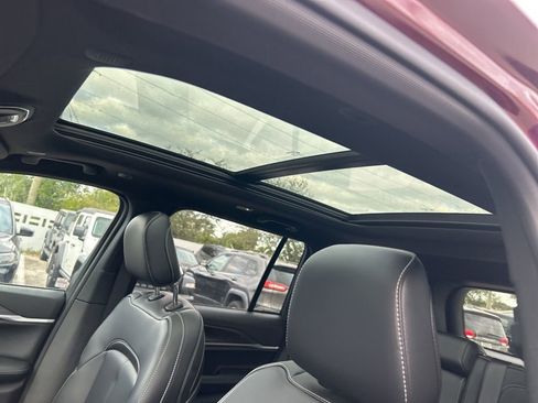 New 2026 Jeep Grand Cherokee Limited image 10