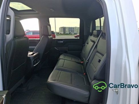 Certified 2022 GMC Sierra 2500 Denali AWD/4WD image 10