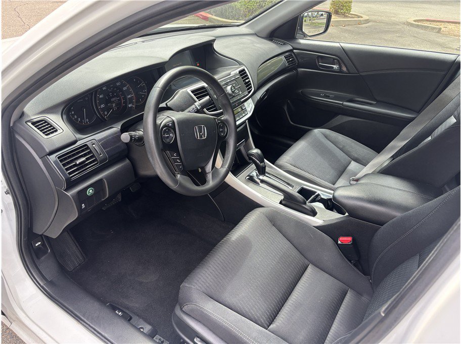 Used 2014 Honda Accord Sport image 10