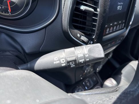 Used 2022 Jeep Cherokee Latitude Lux image 34