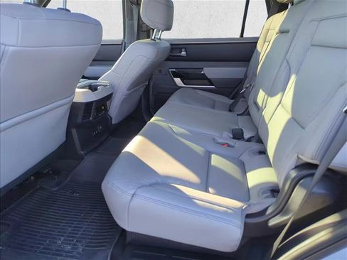 Used 2025 Toyota Sequoia Limited image 21