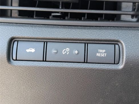 Used 2023 Nissan Altima 2.5 SV image 20