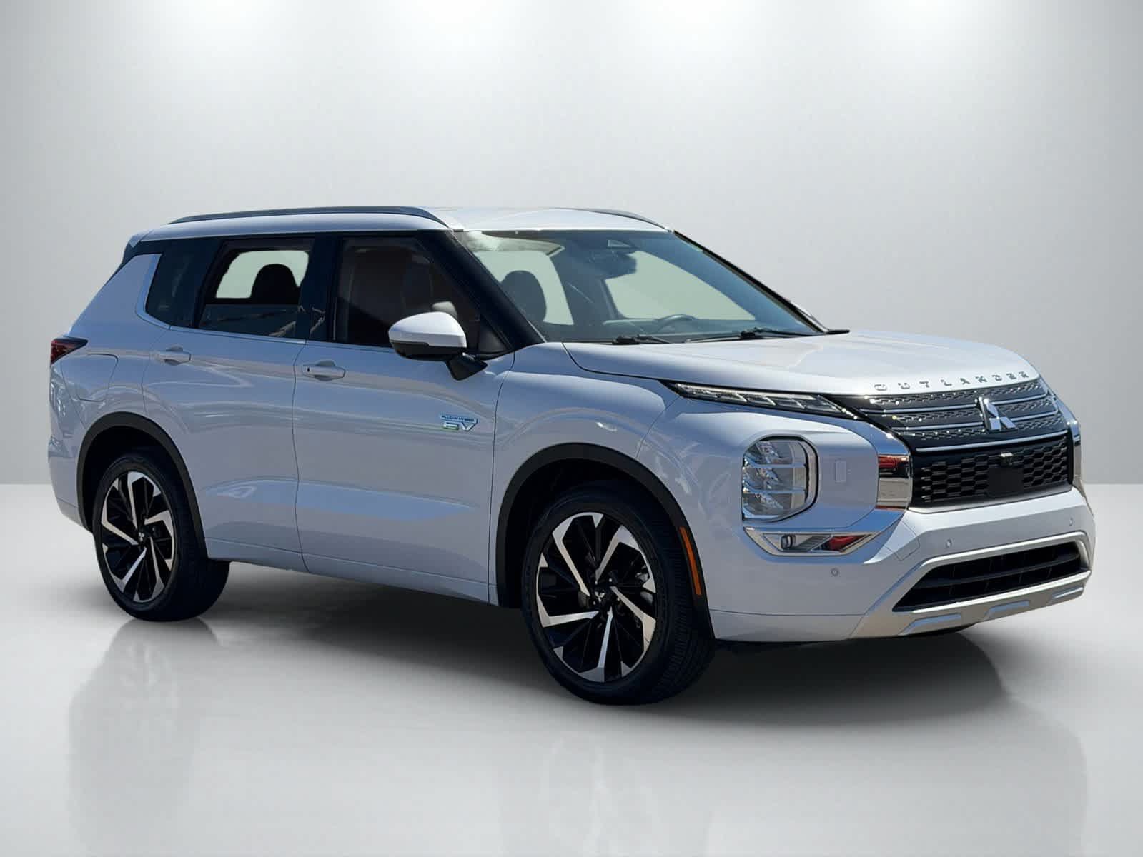 Used 2023 Mitsubishi Outlander SEL AWD/4WD image 10