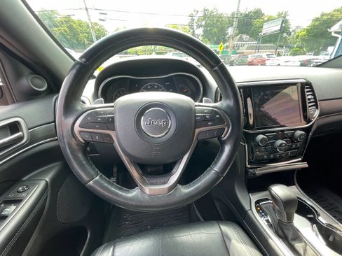 Used 2019 Jeep Grand Cherokee Limited X AWD/4WD image 12