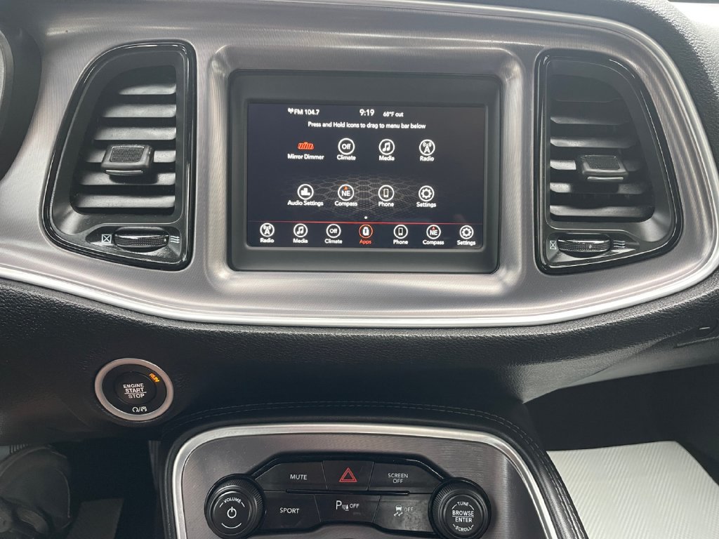 Used 2020 Dodge Challenger R/T w/ Driver Convenience Group RWD image 29
