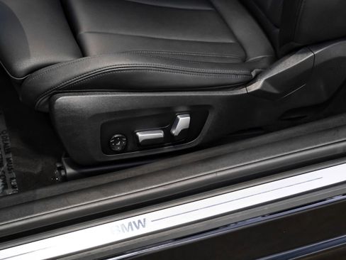 Used 2021 BMW 430i Coupe w/ Premium Package RWD image 29