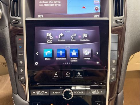 Used 2017 INFINITI Q50 3.0t Premium AWD/4WD image 19