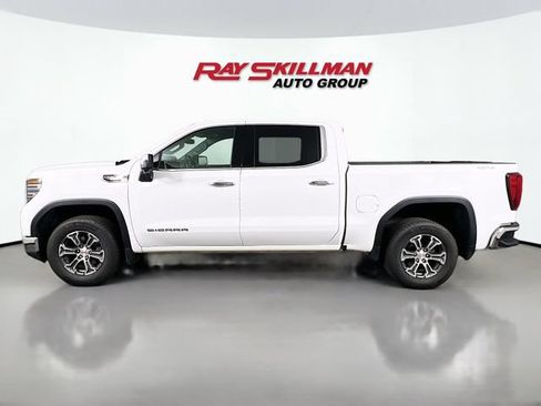 Used 2026 GMC Sierra 1500 SLT AWD/4WD image 4