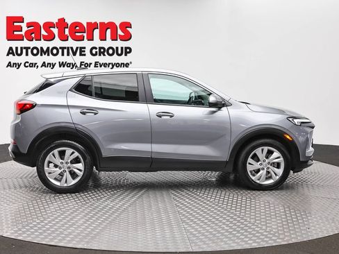Used 2024 Buick Encore GX Preferred FWD image 3