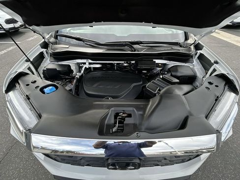 Used 2023 Honda Passport EX-L image 25