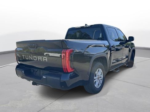 Used 2023 Toyota Tundra SR5 w/ SR5 Premium Package RWD image 6