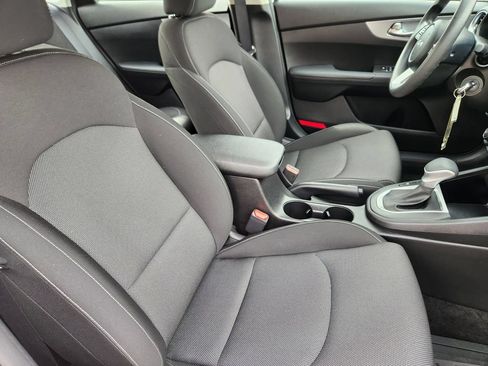 Certified 2023 Kia Forte LX FWD image 18
