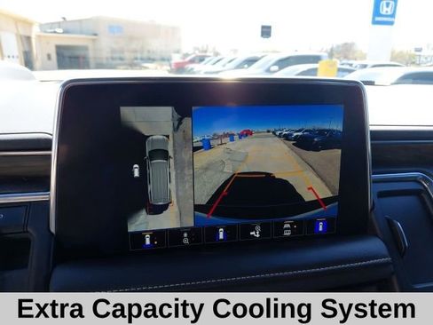 Used 2023 Chevrolet Suburban Premier image 17