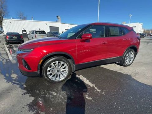 Certified 2022 Chevrolet Blazer Premier image 4