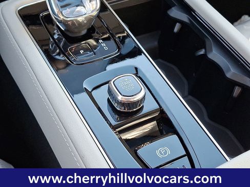 New 2026 Volvo XC90 B6 Ultra w/ Protection Package image 15