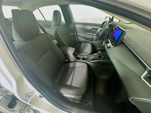 Used 2026 Toyota Corolla LE FWD image 29