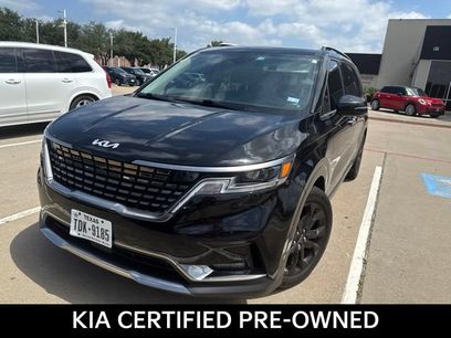 Used 2023 Kia Carnival SX
