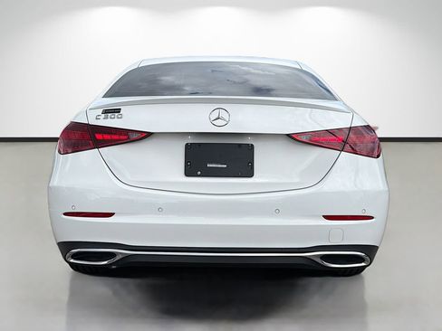 Used 2023 Mercedes-Benz C 300 Sedan image 4