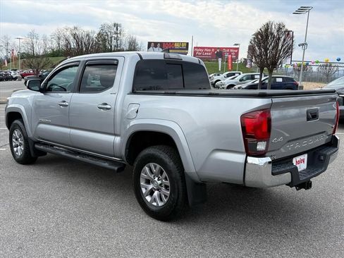Certified 2019 Toyota Tacoma SR5 image 7