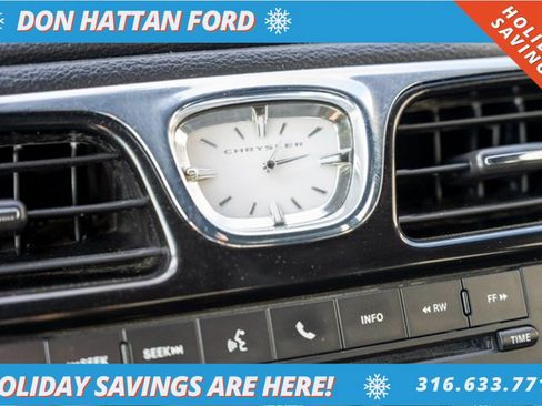 Used 2013 Chrysler 200 Limited image 9