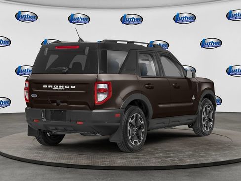 Used 2021 Ford Bronco Sport Outer Banks AWD/4WD image 2