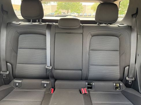 Used 2025 Chevrolet Equinox LT FWD image 40