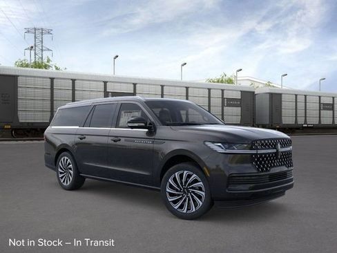 New 2025 Lincoln Navigator L Black Label image 7