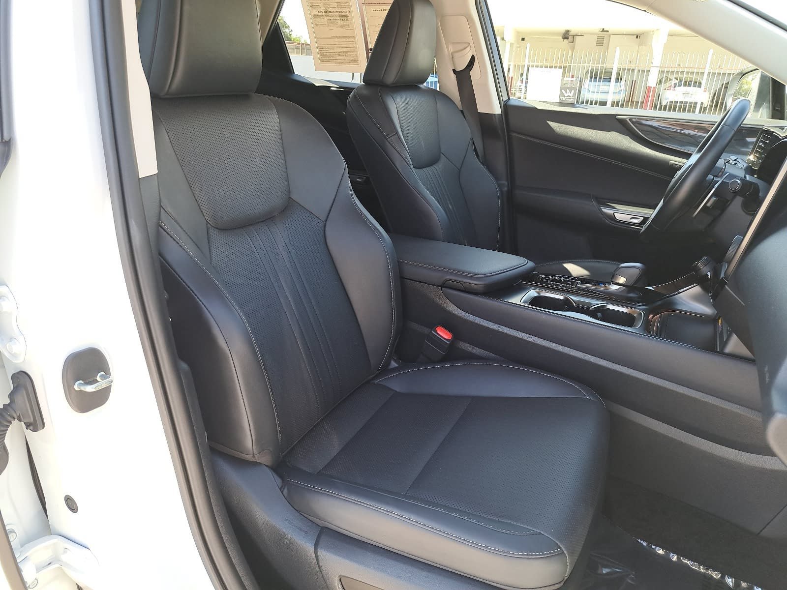 Used 2026 Lexus NX 350h AWD w/ Accessory Package (2T) image 10