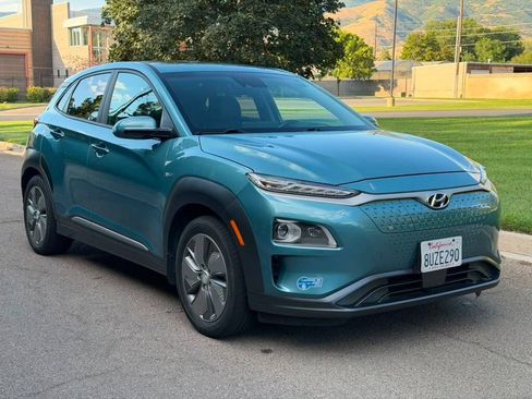 Used 2020 Hyundai Kona Ultimate FWD image 3