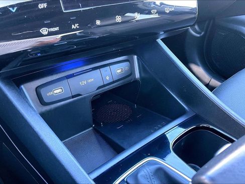 Used 2024 Hyundai Santa Cruz Limited image 33