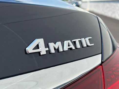 Used 2023 Mercedes-Benz E 350 4MATIC Sedan image 32