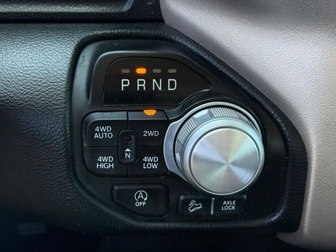 Used 2022 RAM 1500 Laramie AWD/4WD image 22