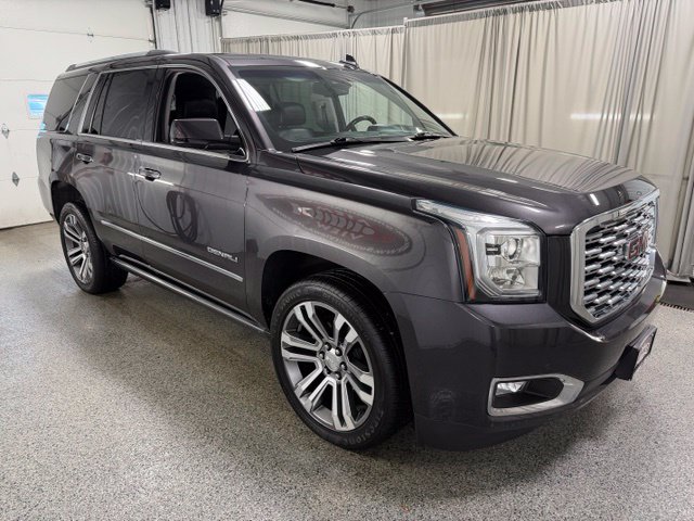 Used 2018 GMC Yukon Denali AWD/4WD image 3