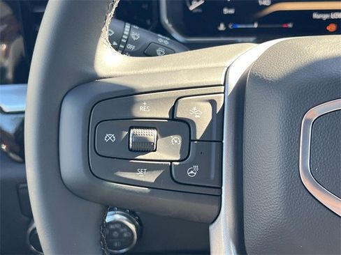 New 2026 GMC Sierra 1500 Elevation w/ LPO, Elevation Black Package image 12