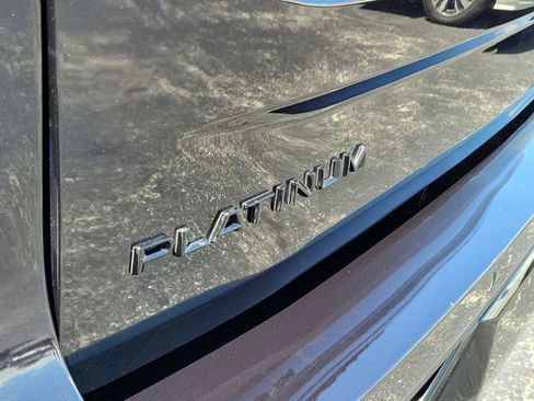 Used 2025 Ford Expedition Max Platinum w/ Stealth Performance Package AWD/4WD image 4
