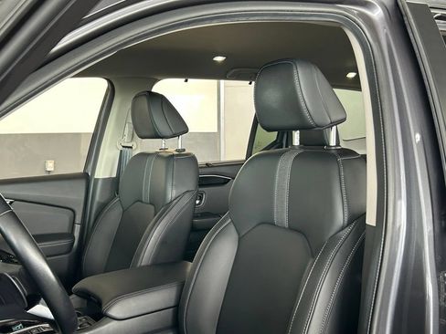 Used 2024 Honda Pilot EX-L image 15