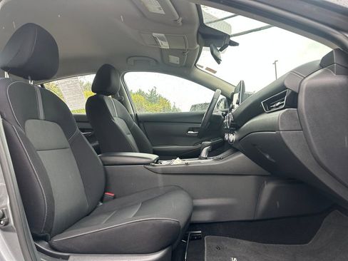 Used 2020 Nissan Sentra SV FWD image 15