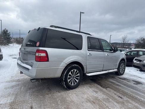 Used 2017 Ford Expedition EL XLT w/ Equipment Group 202A image 12