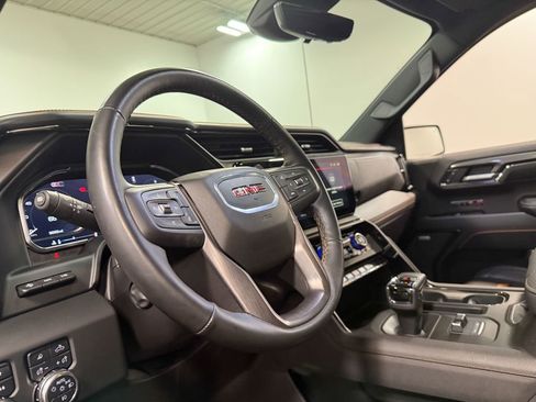 Used 2024 GMC Sierra 1500 AT4 w/ Technology Package AWD/4WD image 73