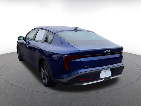 Used 2025 Kia K4 LXS image 11