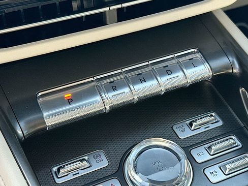 New 2026 Lincoln Nautilus Premier w/ Equipment Group 102A image 22