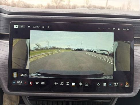 Used 2024 Rivian R1S Adventure image 42