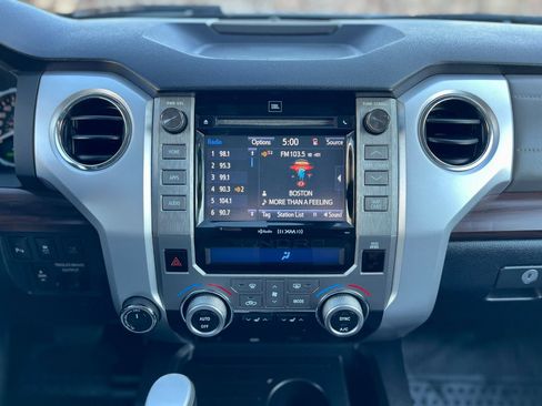 Used 2018 Toyota Tundra Limited w/ Limited Premium Package image 17