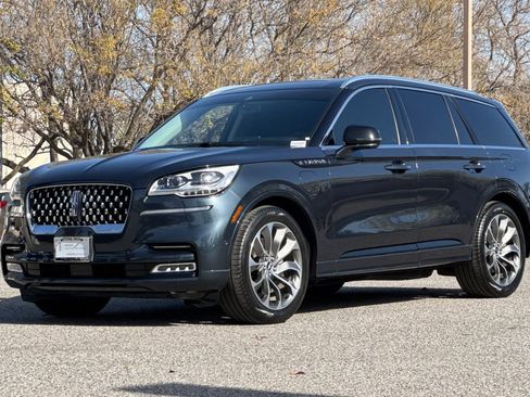 Used 2023 Lincoln Aviator Grand Touring w/ Equipment Group 301A image 8