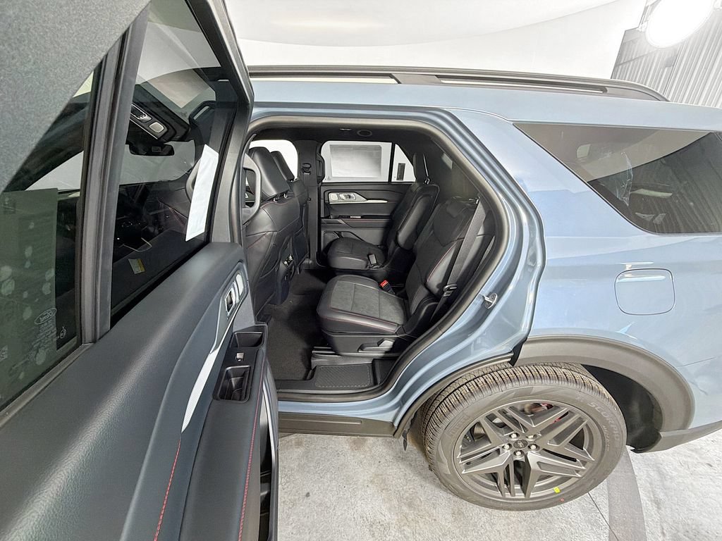 New 2027 Ford Explorer ST w/ Sun And Sound Package AWD/4WD image 16