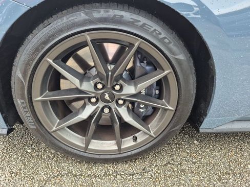Used 2024 Ford Mustang Dark Horse RWD image 17