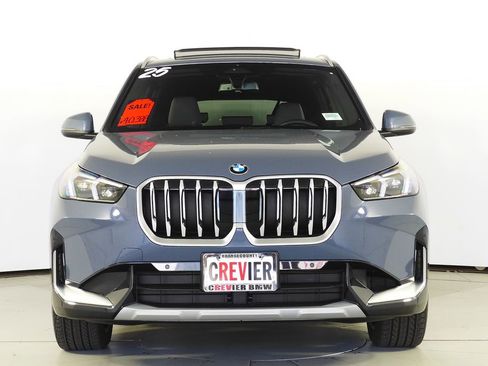 Used 2025 BMW X1 xDrive28i w/ Convenience Package AWD/4WD image 3